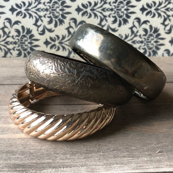 Bangle Bracelet Bundle✨ - Picture 1 of 15